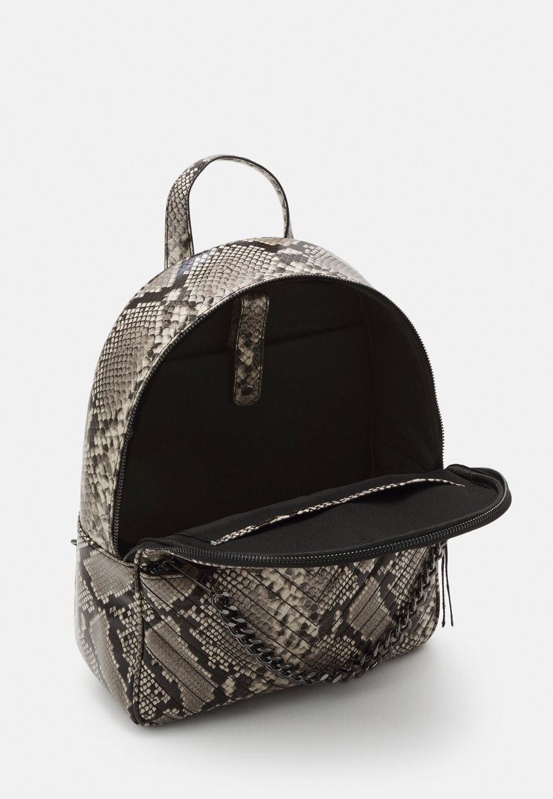 Aldo Beige Backpack with Snakeskin Accent Aldo | Bags | Aldo Beige And Brown Snakeskin Backpack | Poshmark main image 4