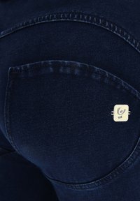 Freddy Jeans Skinny Fit - denim scuro con cuciture blu