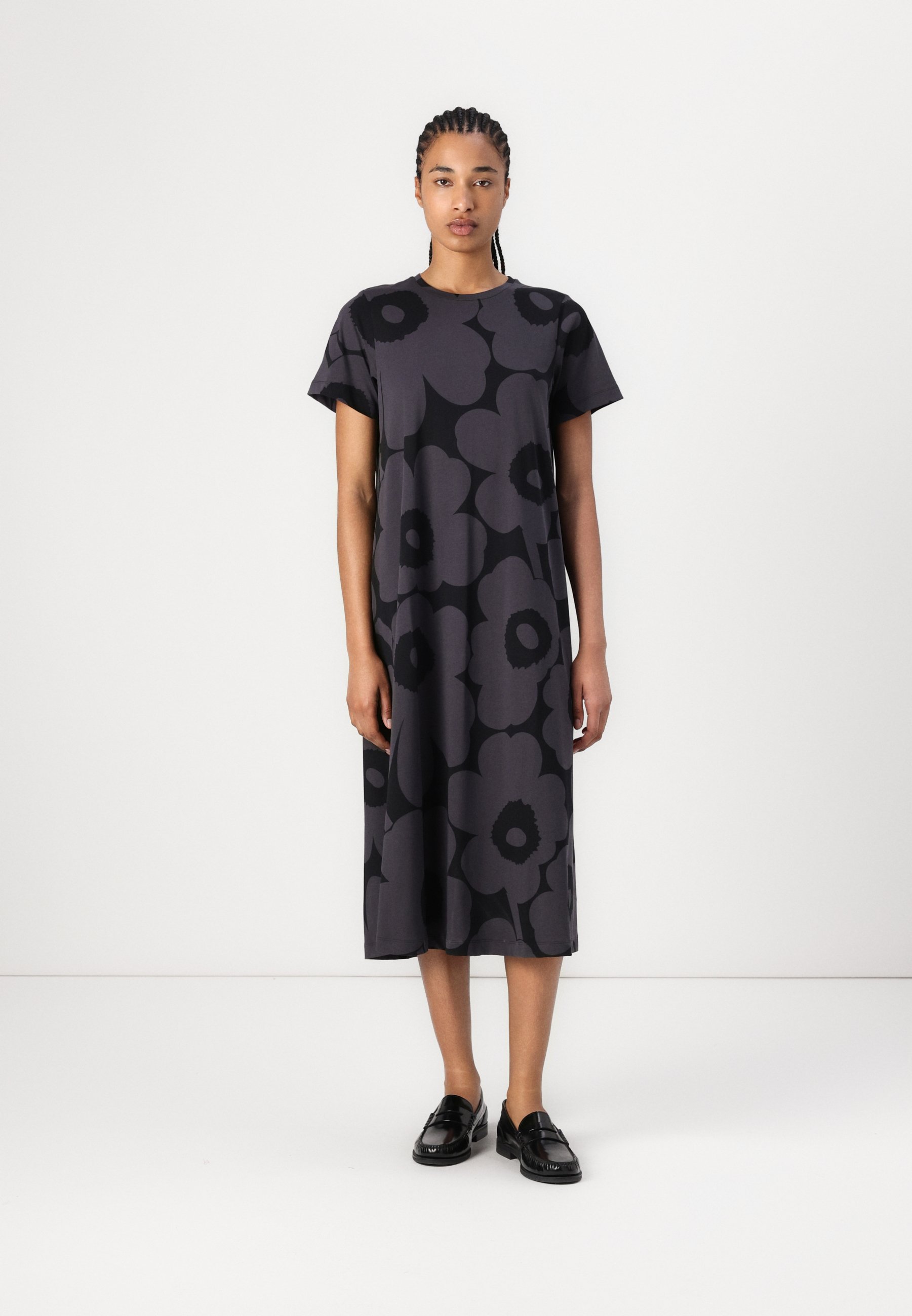 boden eleanor jersey midi dress Boden Women's Naomi Jersey Midi Dress in Red main image 0