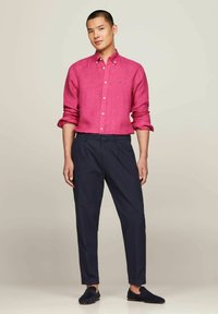 Tommy Hilfiger PIGMENT DYED  - Camicia - pink
