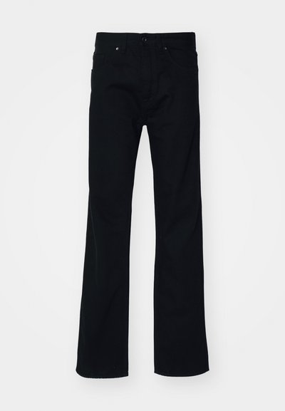 Svarta utsvängda jeans med knapplås och dragkedja, med fram- och bakfickor, tillverkade av denimtyg med en mjuk textur.