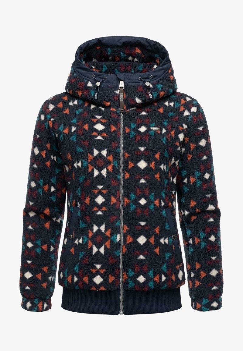 Kurtka polarowa z wzorzystym designem w kolorach granatowym, czerwonym, białym i turkusowym. Posiada kaptur, zamek błyskawiczny oraz ściągacze na rękawach i u dołu.