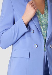 Oltre Manteau court - light blue