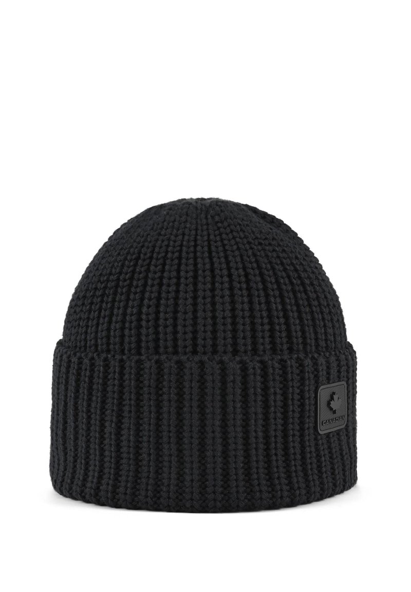 Berretto di maglia nera con texture a coste, dotato di risvolto pieghevole e una piccola etichetta nera con logo sul lato.