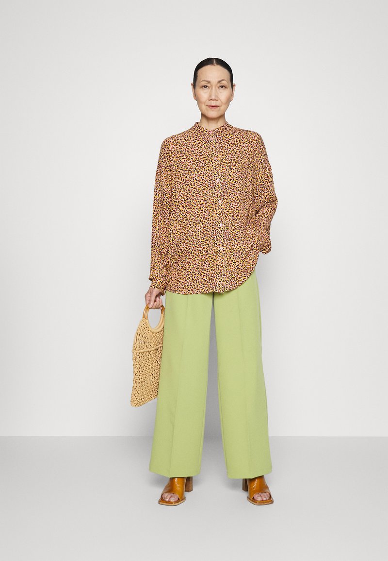 Esprit Blouse zwart Esprit Blouse zwart