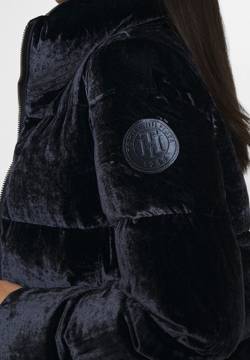 Tommy Hilfiger Daunenjacke Samt Tommy Hilfiger Daunenjacke Dark