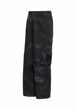 adidas Originals, ADIDAS ORIGINALS CAMO PANTS - Pantaloni cargo - black