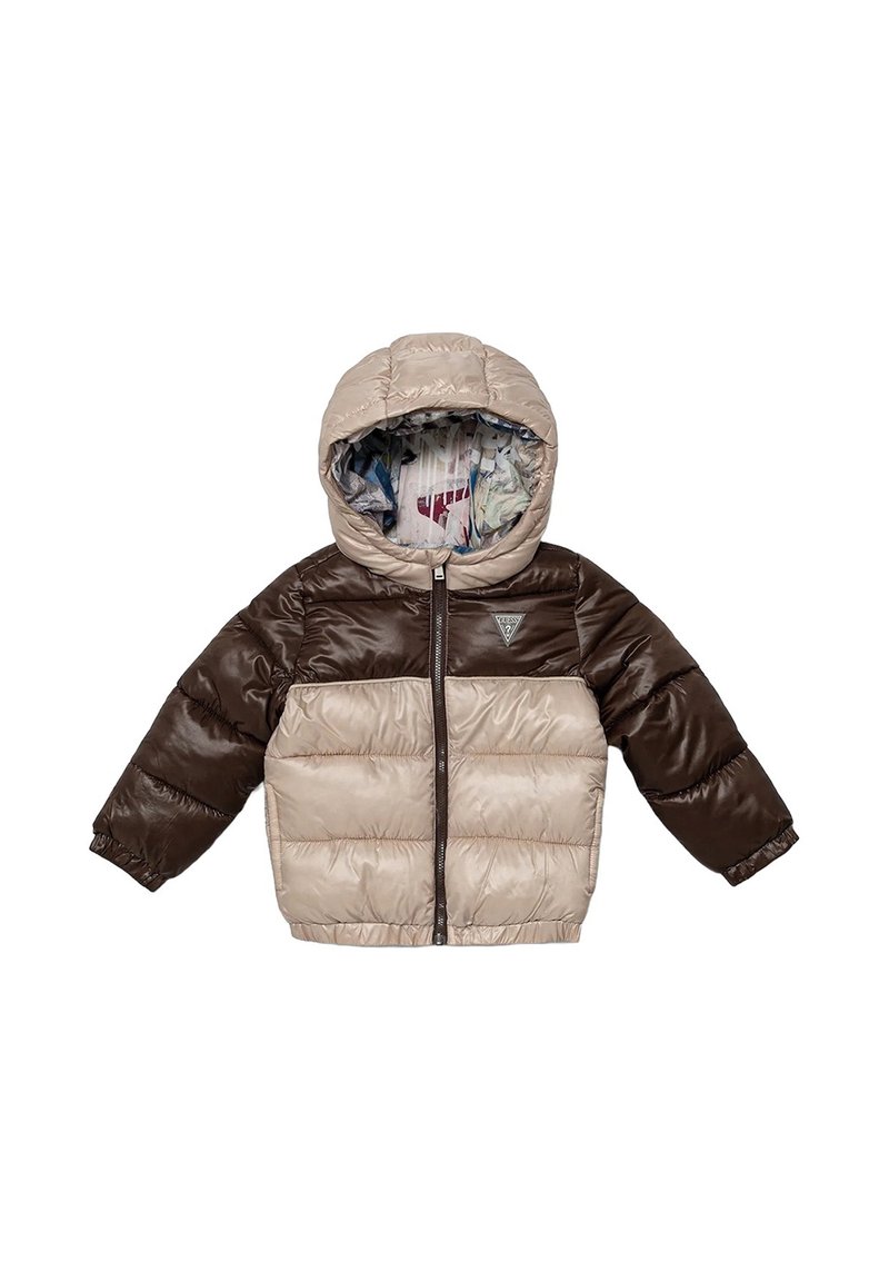 Giacca imbottita con corpo beige e maniche marroni scure, chiusura con zip e interni della cappuccio con una stampa colorata.