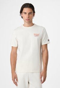 Fila NAVIGLI PASTA REGULAR - Camiseta estampada - egret