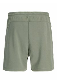 Jack & Jones REGULAR FIT  - Kratke hlače - agave green