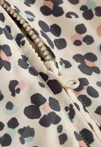 Next REGULAR FIT - Odijelo za spavanje - animal printed hooded