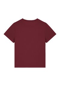 T-shirt court à manches courtes de couleur bordeaux, fabriqué en coton, avec un col rond classique et un design uni sans graphiques ni motifs visibles.