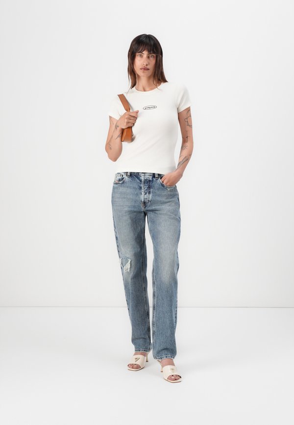 SLIM - Basic T-shirt - sandy shore4