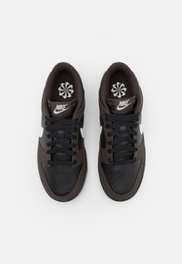 Nike Sportswear DUNK - Sporta apavi - black/summit white/brown/khaki