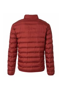 Rote isolierte Steppjacke mit gestepptem Design, hohem Kragen und elastischen Bündchen. Glatte, glänzende Außenseite mit schlanker Passform.