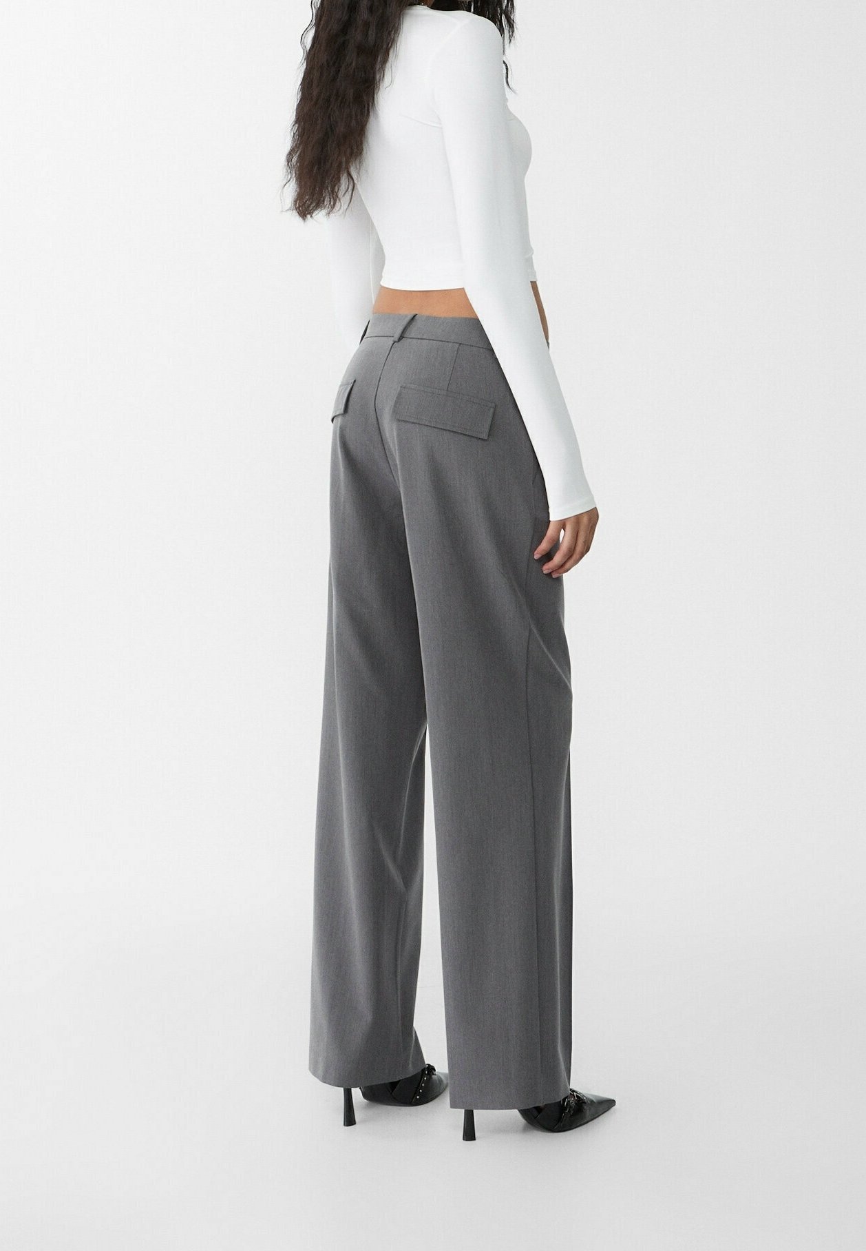 Stradivarius Trousers - dark grey - (Pre-owned) - Zalando.ie