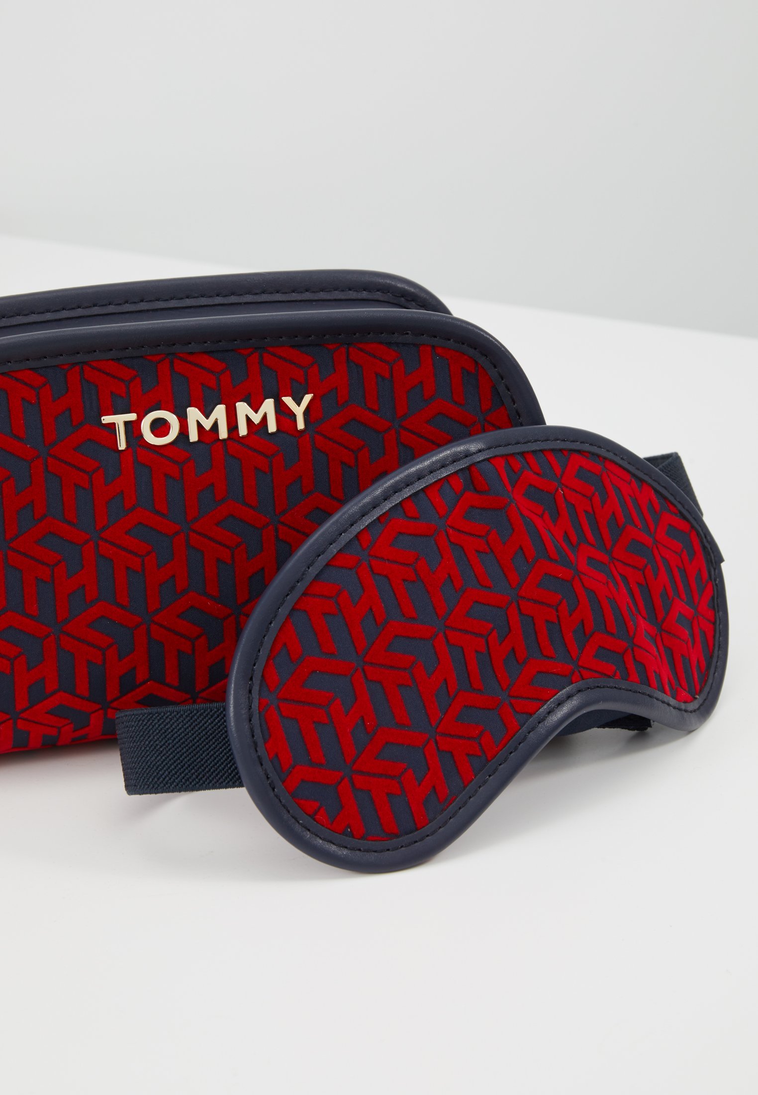 tommy hilfiger sleeping bag