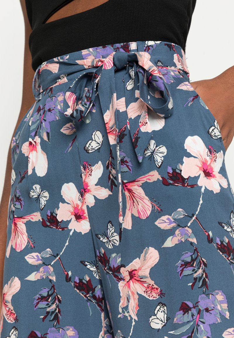 Damen Chinos | ONLY ONLNOVA LIFE CROP PALAZZO PANT Stoffhose vintage indigo/blau - GY11102 Damen Chinos | ONLY ONLNOVA LIFE CROP PALAZZO PANT Stoffhose vintage indigo/blau - GY11102