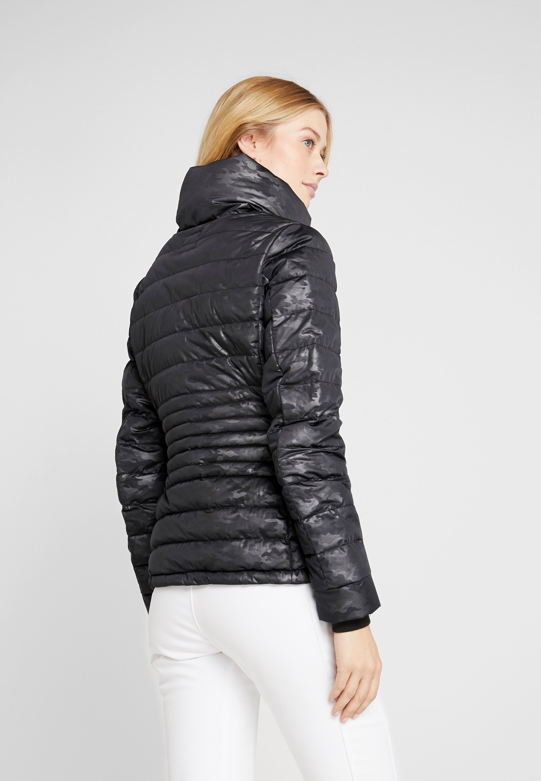 8848 Altitude SAVANNAH JACKET Skidjacka black Zalando.se 8848 Altitude SAVANNAH JACKET Dunjacka navy Zalando.se
