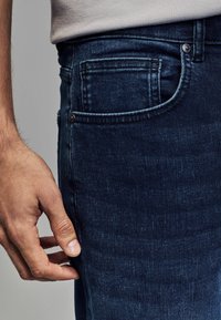 Next CLASSIC STRETCH - Traperice ravnih nogavica - blue deep