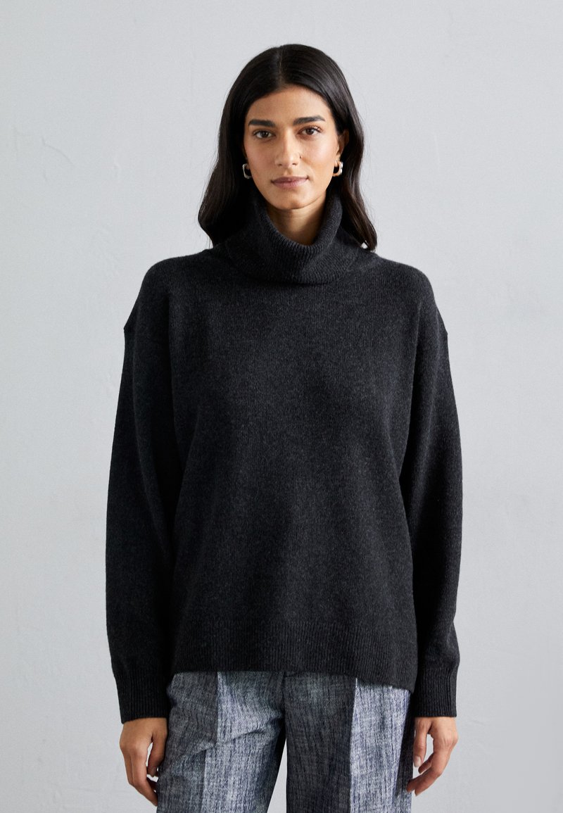 Filippa K RELAXED TURTLE NECK - Svetr - anthracite