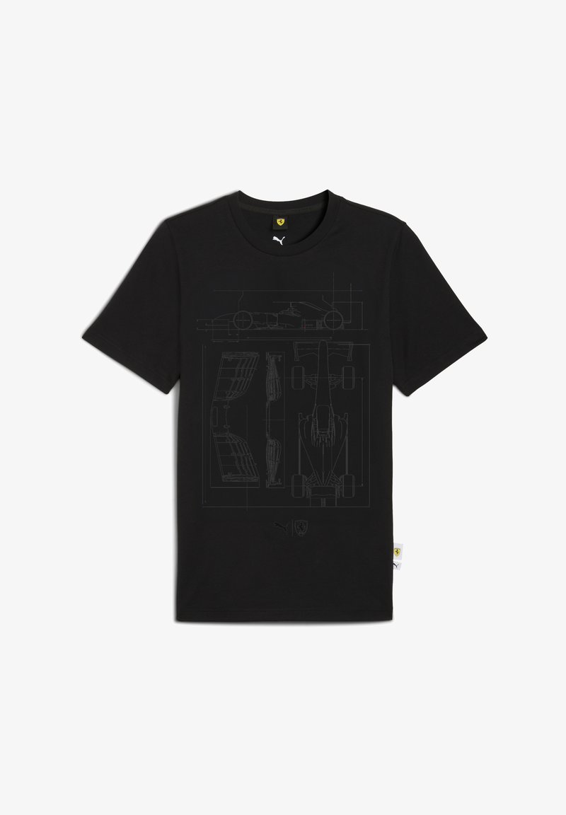 Melna T-kreklu, kurā ir sīki tehniskie zīmējumi par F1 automašīnu, ar Puma logo un Ferrari emblēmu apakšā.