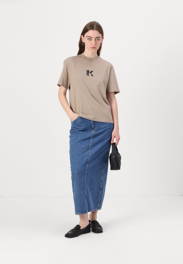 K LOGO - Basic T-shirt - desert taupe4