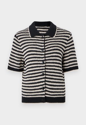 Korte mouwen open cardigan in zwart en crèmekleurige horizontale strepen. Heeft een geribbelde kraag, knoopsluiting en een gemêleerd breiwerk.