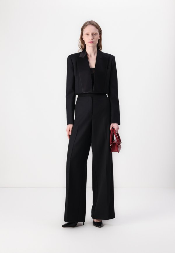 SGARZA SPENCER - Blazer4