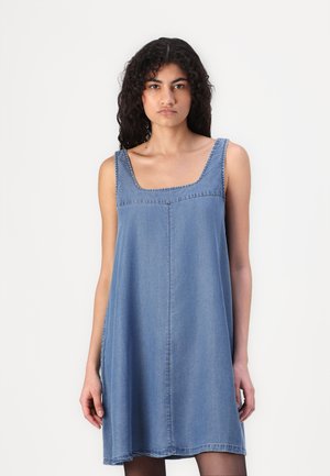 NMIRISA LOOSE DRESS - Robe de jour - medium blue denim
