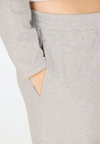 Les'Arcs CLAIREN - Jogginghose - light grey melange