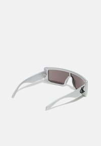 Calvin Klein Jeans UNISEX - Slnečné okuliare - silver-coloured