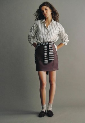 Next, Button-down blouse - ecru burgundy stripe