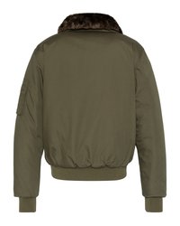 Olivgrüne Bomberjacke mit gerippten Bündchen und Saum, braunem Kunstpelzkragen und einer kleinen Tasche am linken Ärmel, von hinten gezeigt.