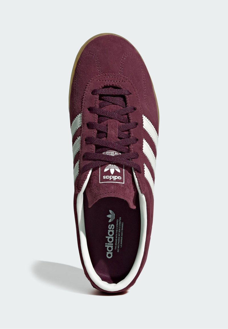 adidas Originals GAZELLE PRO - Zapatillas - maroon core white gum/burdeos -  Zalando.es