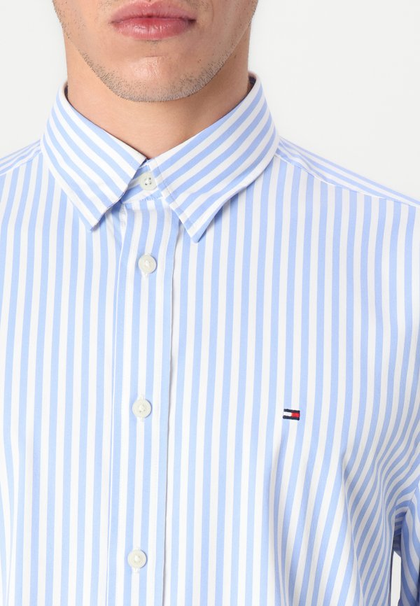 PERFORMANCE STRIPE SHIRT - Shirt3