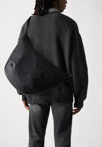 Rains - VALERA SHOULDER BAG UNISEX - Shopping Bag - black Thumbnail-Bild 1