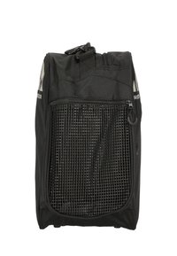 Musta reppu, jossa on verkkopaneeli, vetoketjullinen lokero ja yläkahva. Varustettu vahvistetuilla saumoilla ja sivussa olevalla brändätyllä logolla.