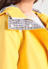 Dorothy Perkins Parka - yellow