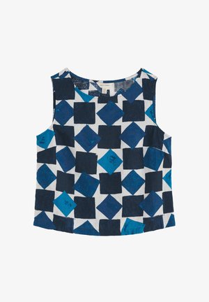 Top alb fără mâneci cu forme mari pătrate și romburi în nuanțe de bleumarin și albastru, într-un model repetitiv.