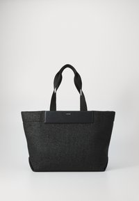 Selecionado, black