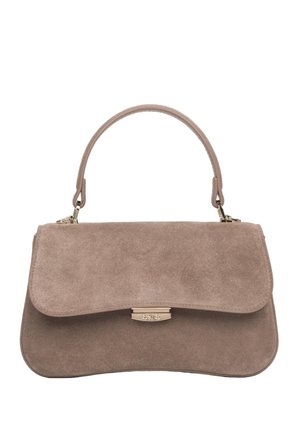 Zamszowa torebka w kolorze taupe o strukturalnym kształcie, z górnym uchwytem, złotymi okuciami i zapięciem na klamrę. Gładka tekstura i zaokrąglone krawędzie.