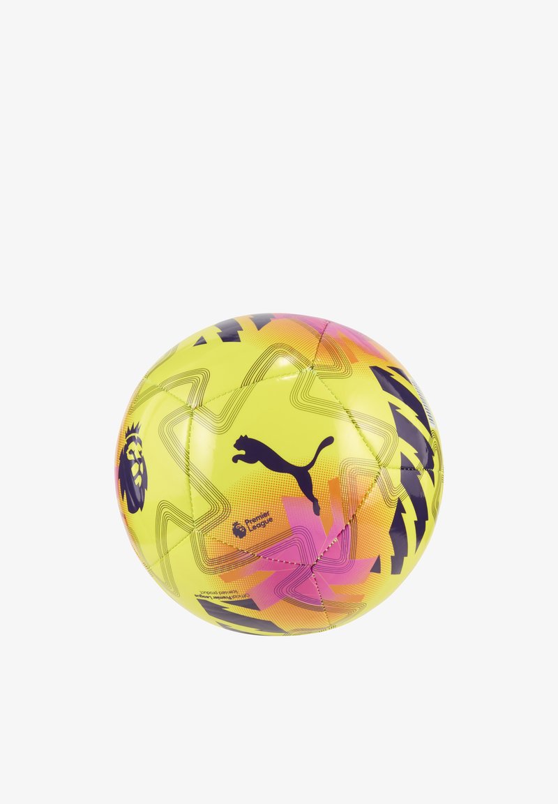 Ballon de football jaune avec des motifs d'étoiles roses et noires, avec le logo Puma et l'emblème de la Premier League.
