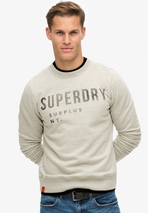Superdry SURPLUS GRAPHIC CREW - Sweatshirt - washed surplus grey feeder