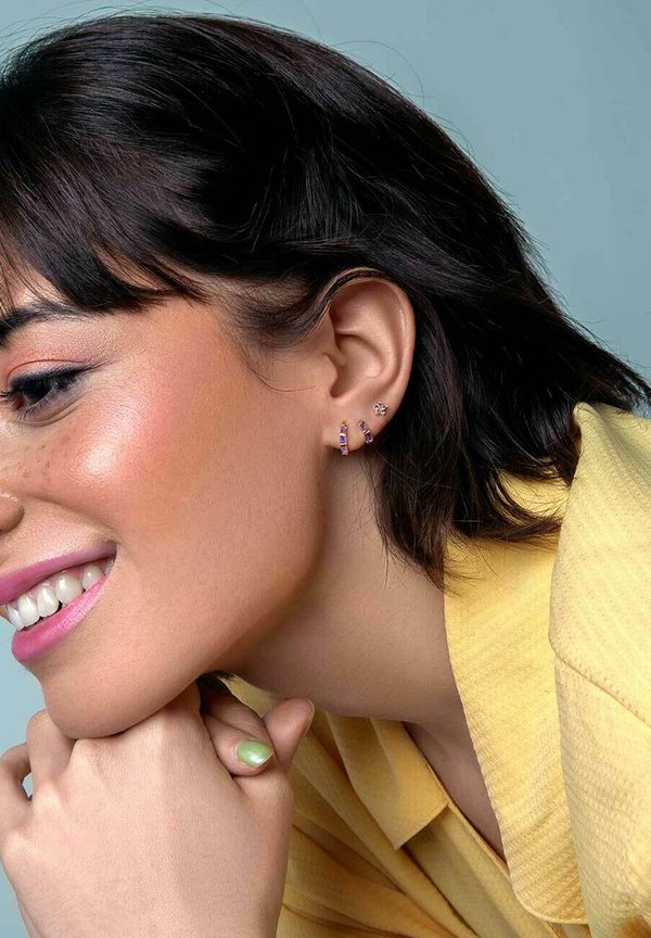 Star Spark Lavande - Einzelner Ohrring - Lavanda Oro