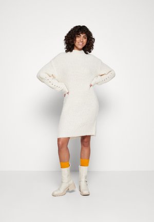 VISUBA  - Abito in maglia - super light natural
