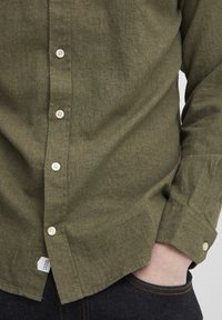 Casual Friday CFANTON - Overhemd - burnt olive melange