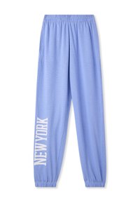 Pantaloni jogger azzurri chiari con vita elastica e stampa bianca "NEWYORK" lungo il lato sinistro. Realizzati in tessuto traspirante.