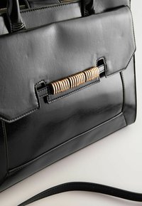 Next STRUCTURED  - Velká kabelka - black