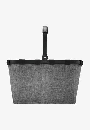 Grauer Stoffkorb mit strukturierter Oberfläche, ausgestattet mit einem schwarzen Kunststoffgriff und Akzenten für leichtes Tragen und Transport.
